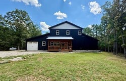 16444 Freedom Road, Willow Springs, MO 65793