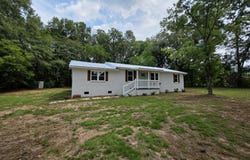 1917 Will Logan Road, Ozark, AL 36360