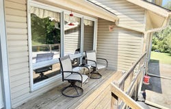 7482 Hilldale RD, Ozawkie, KS 66070
