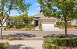 715 Harvest Drive, Madera, CA 93636