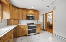 35-37 Amherst St, Arlington, MA 02474