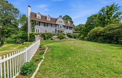 852 Hale St, Beverly, MA 01915