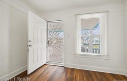 6065 Plainview Avenue, Detroit, MI 48228