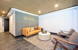 9396 Landings Lane, Des Plaines, IL 60016