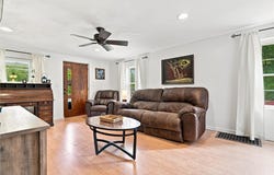 352 Mountain View Rd, Union Twp, PA 16101
