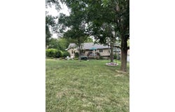 200 UPLAND Drive, COUNCIL BLUFFS, IA 51503
