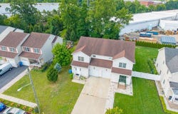160 Teeple Pl, South Plainfield Boro, NJ 07080-4414