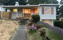 3600 NE Johns Loop NE, Neotsu, OR 97364