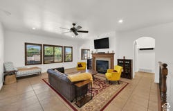 3233 W 1680 N, Clinton, UT 84015