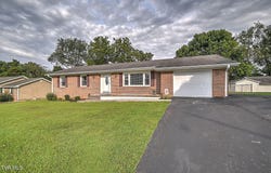 382 Meadowcrest Drive, Bristol, VA 24201