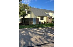 982 Brighton Way, Warwick, RI 02886