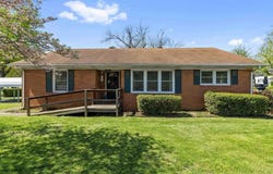 115 Washington St., Hawesville, KY 42348