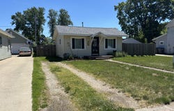 511 Center Avenue, Sturgis, MI 49091