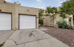 220 Shawnee Court SE, Albuquerque, NM 87108