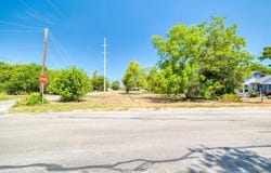 1001 Fifth St, Lockhart, TX 78644
