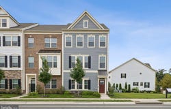 9475 PRINCE WILLIAM Street, MANASSAS, VA 20110