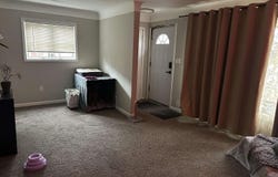 1814 Marlowe Dr, Flint, MI 48504