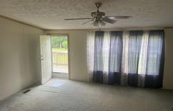 905 Division Road, Albany, KY 42602