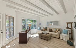 2905 W Chandler Boulevard, Burbank, CA 91505