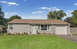 159 Oakview Drive, New Lenox, IL 60451