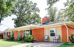 2087 E McGill Circle, Eufaula, OK 74432