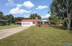 205 Oak Drive, Boaz, AL 35956