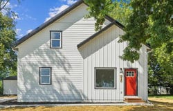 620 N 10th Street, Centerville, IA 52544
