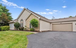 1701 Heather Heights Dr, Crescent, PA 15046