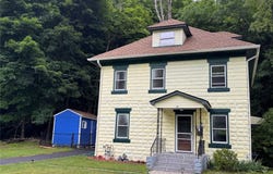39 Reservoir Avenue, Port Jervis, NY 12771