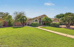 2465 E DRAKE Street, Gilbert, AZ 85234