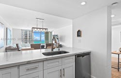 400 S Pointe Dr, Miami Beach, FL 33139