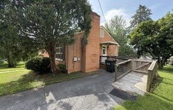 302 BURNLEY DR, STAUNTON, VA 24401