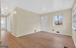 3601 CREST Drive, ANNANDALE, VA 22003