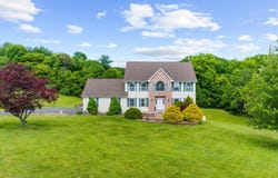 207 STACIA Way, SAYLORSBURG, PA 18353