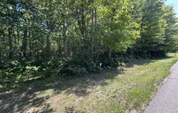 S Deer Run Rd, Kinross, MI 49752