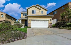 310 Falabella Ln, Fallbrook, CA 92028