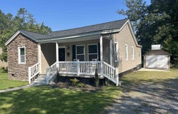 204 Elm Street, Clinton, SC 29325