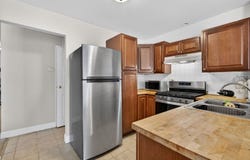 1289 Court E, Hanover Park, IL 60133