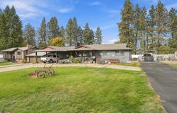 707 E Crawford Ave, Deer Park, WA 99006