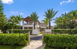 1265 N Lake Way, Palm Beach, FL 33480