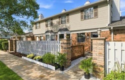 2101 E Vine Way Drive, Canton Twp, MI 48188