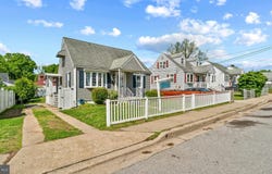 18 N HAWTHORNE Road, MIDDLE RIVER, MD 21220