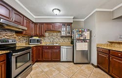 6148 ADAM DR, Marrero, LA 70072