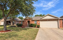 1314 Maple Terrace Drive, Mansfield, TX 76063