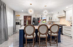 2196 Spruce Avenue, Des Plaines, IL 60018