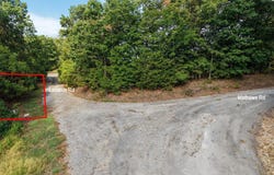 88 Lazarus Road, Reeds Spring, MO 65737