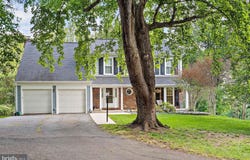 9830 FAUST Drive, VIENNA, VA 22182