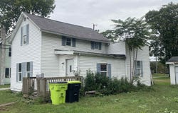 335 Hannah Street, Huntington, IN 46750