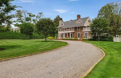 92 Beach Lane, Westhampton Beach, NY 11978