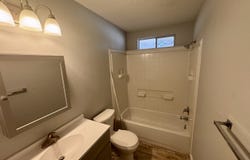 512 Low Meadow, Pleasanton, TX 78064